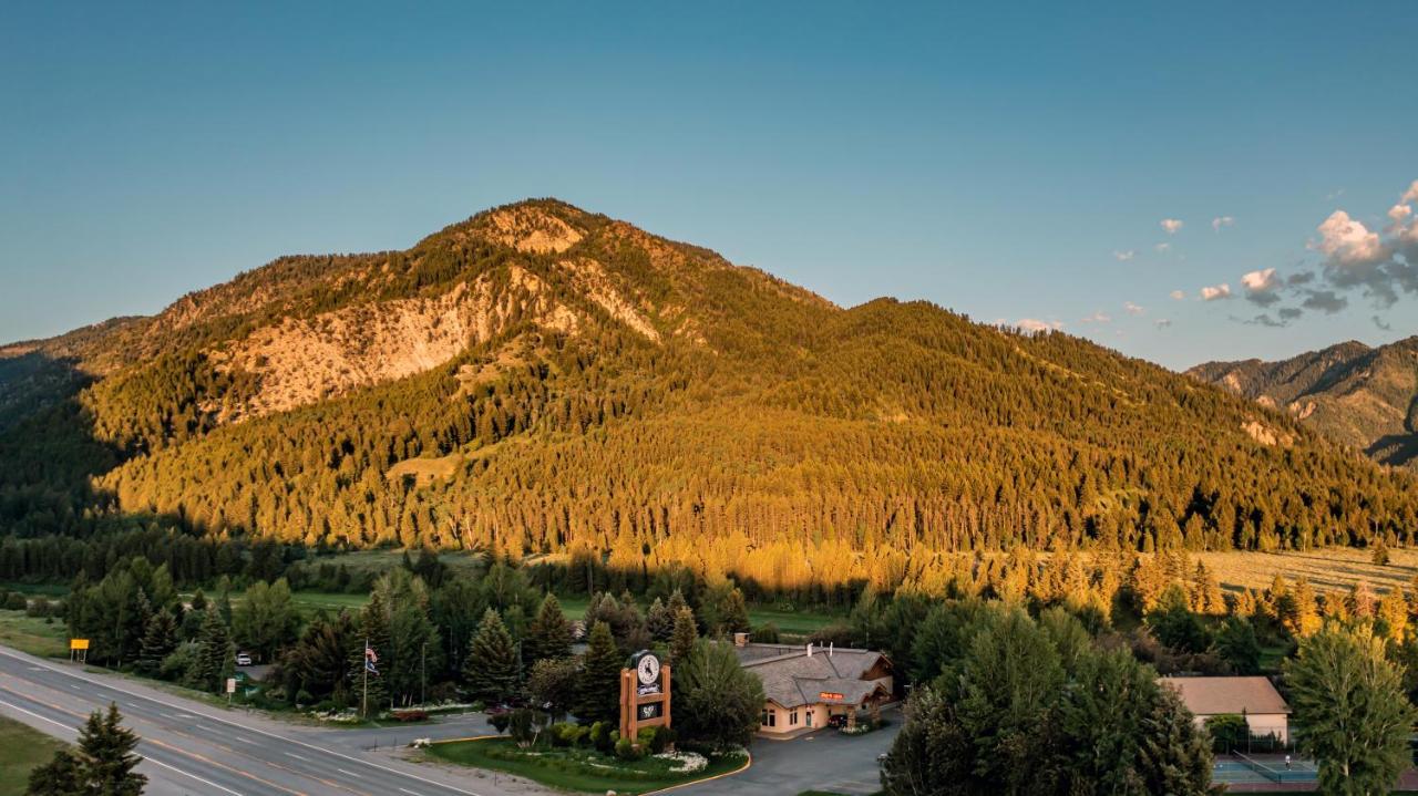 Flying Saddle Resort And Steak House Alpine Luaran gambar